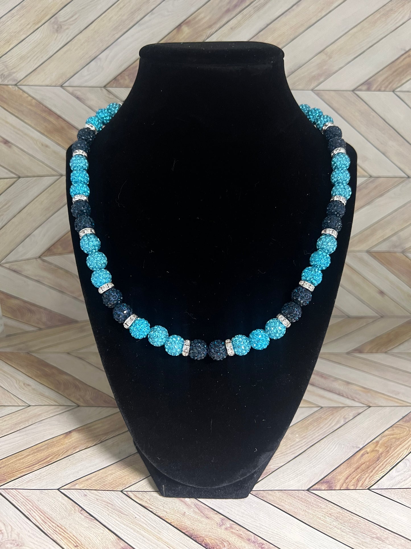 Aqua & Navy w/ White Spacers Necklace