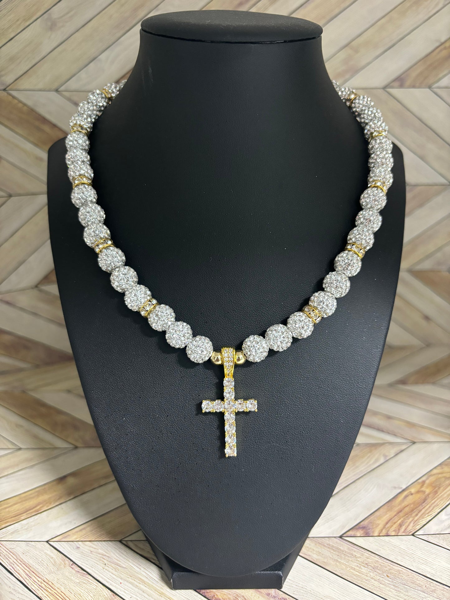 White & Gold Cross Pendant Necklace