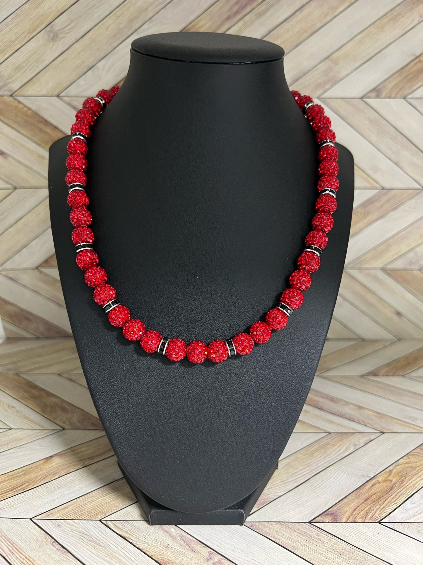 Red w/ Black Spacers Necklace
