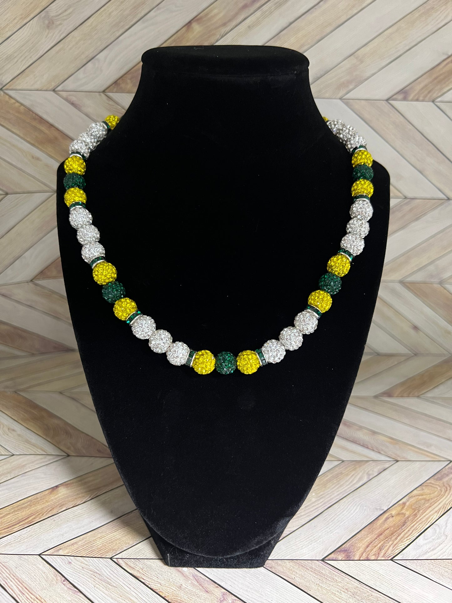 White, Yellow & Green w/ Green Spacers Necklace