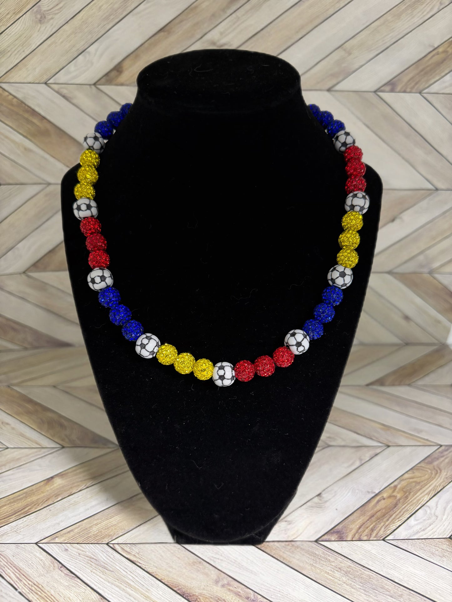 COL FIFA Necklace