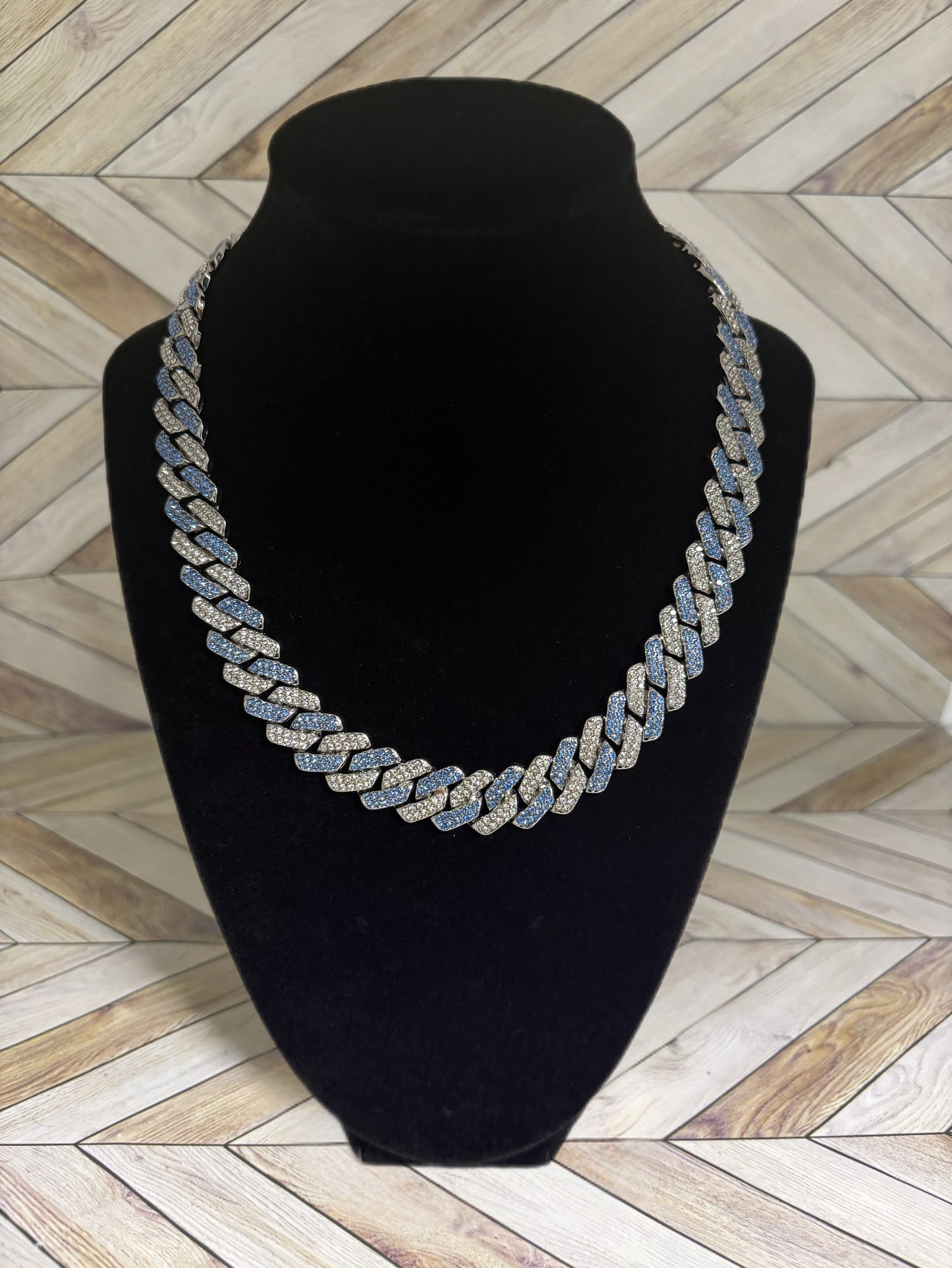 Baby Blue 12mm Cuban Link Chain