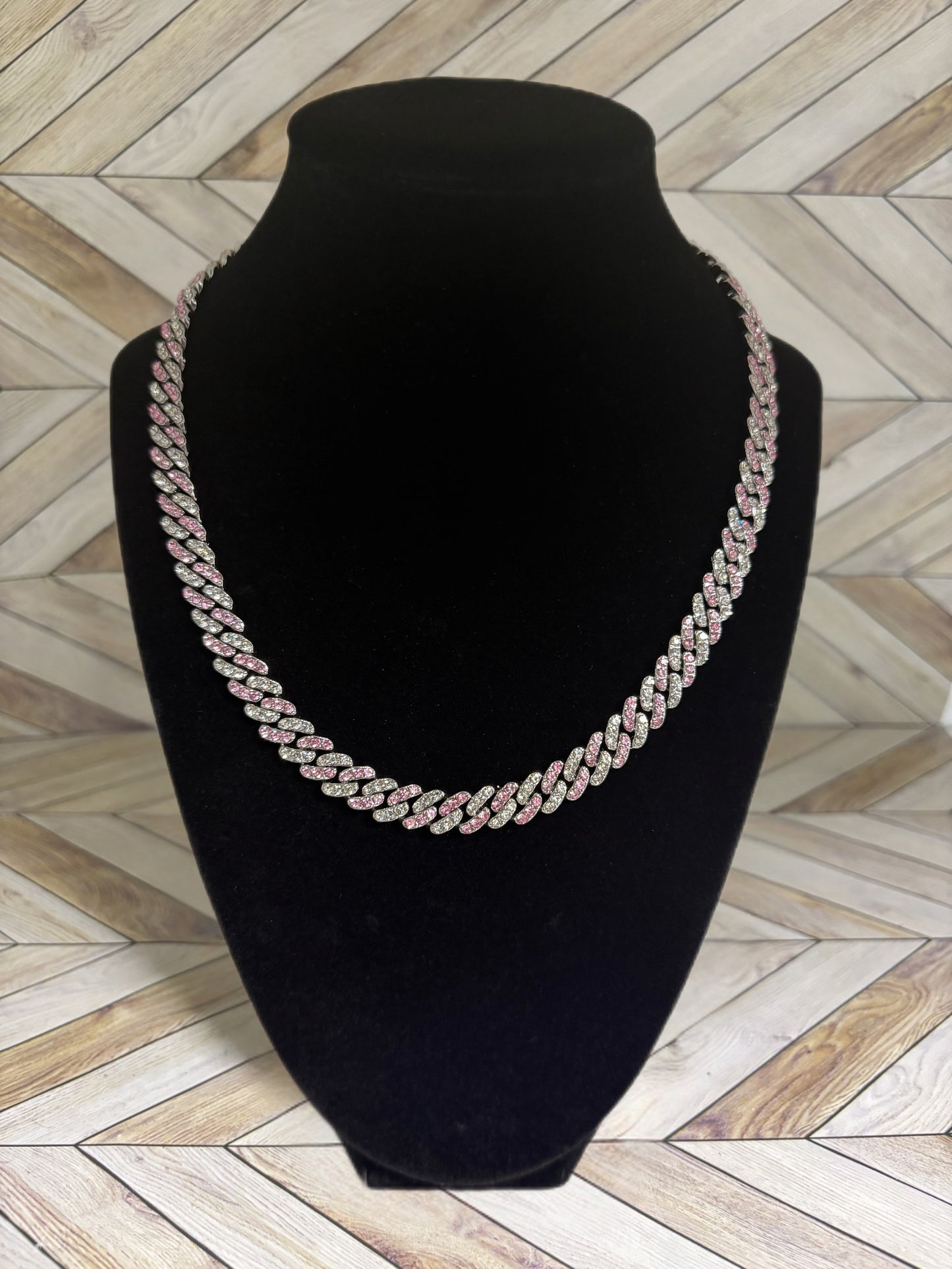 Pink 8mm Cuban Link Chain